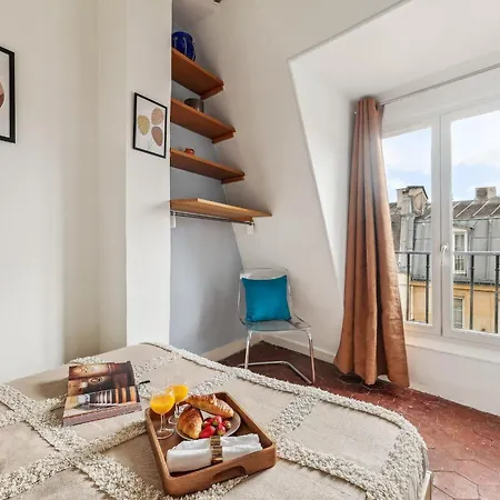 Bnbnova - Latin Quarter - 2 Beds *